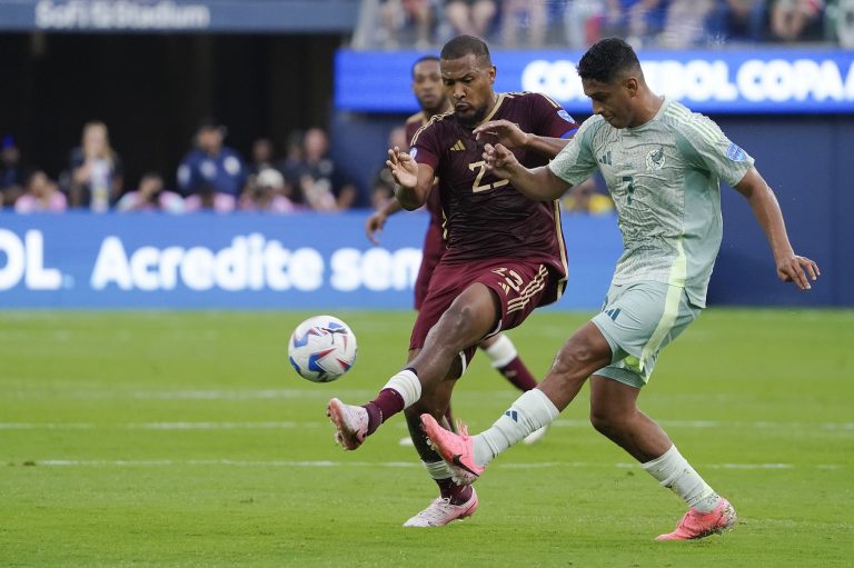 Cae México ante Venezuela; peligra en Copa América