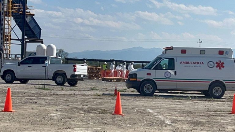 Rescatan primer cuerpo de los 63 mineros muertos en Pasta de Conchos