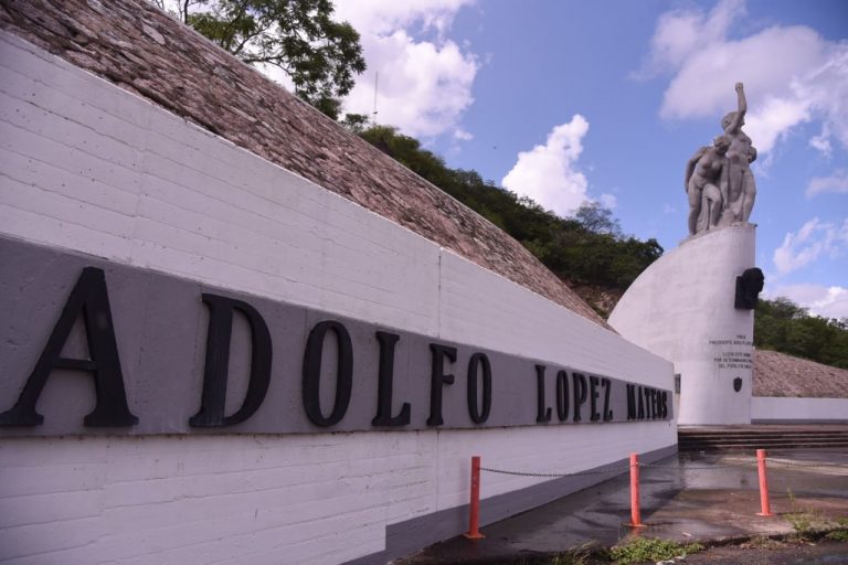 Daña crisis hídrica ecosistemas marinos en Sinaloa