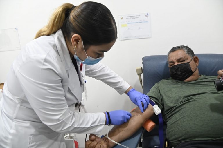 Sólo 6.8% de donaciones de sangre son altruistas
