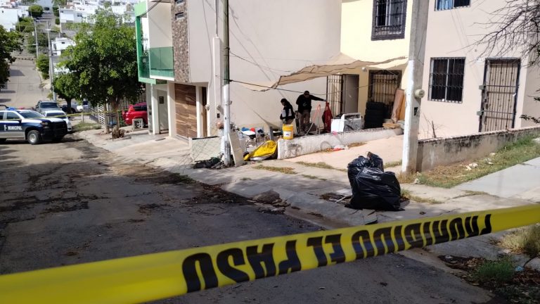 Lo matan a balazos en la puerta de su casa