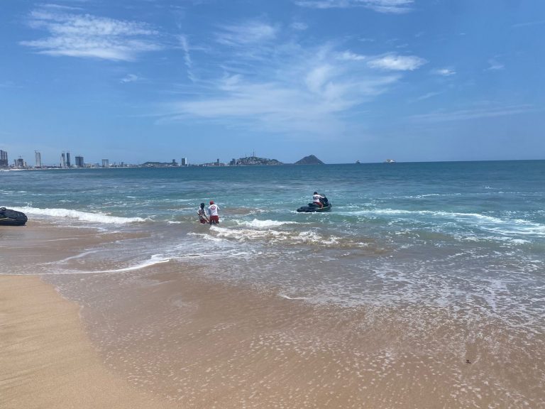 Localizan cuerpo de poblano extraviado en playas