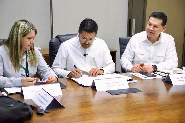 Pactan atención en hospitales sin ser derechohabiente