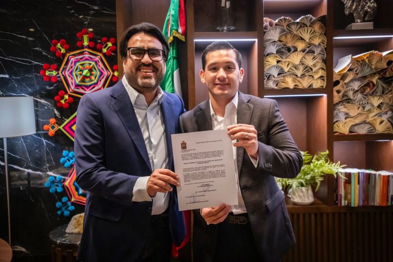 Viene del PRI, le dan cargo en Morena