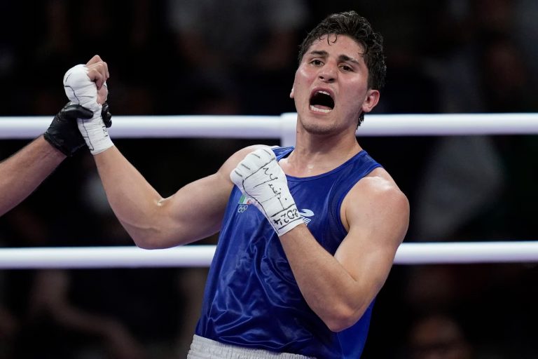 El sinaloense Marco Verde asegura medalla en boxeo