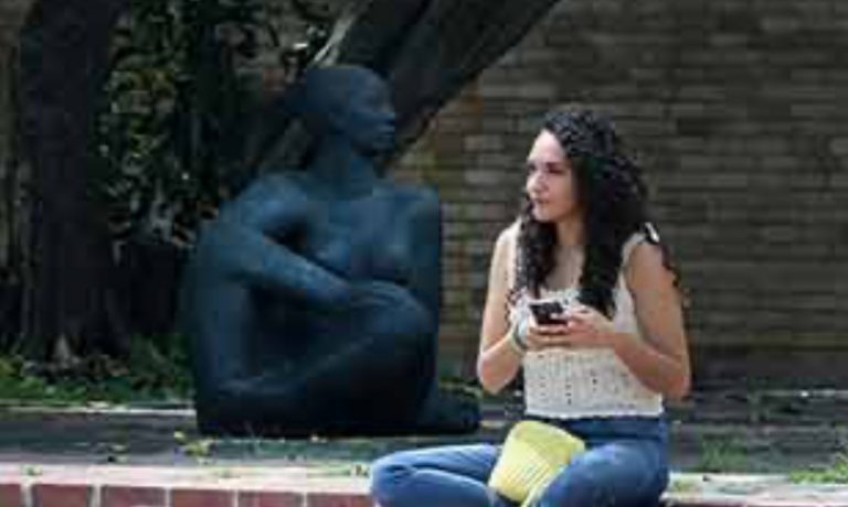 Prefieren jóvenes trabajo propio que empleo con plaza