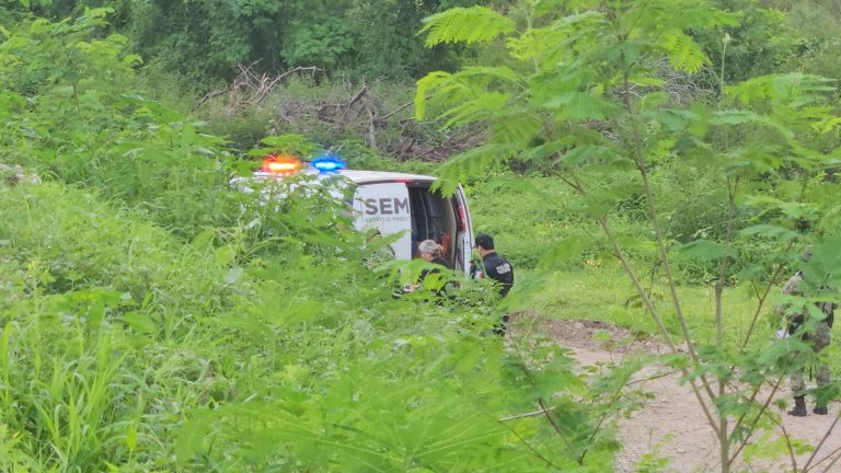 Lo hallan ejecutado y con los ojos encintados junto al Congreso