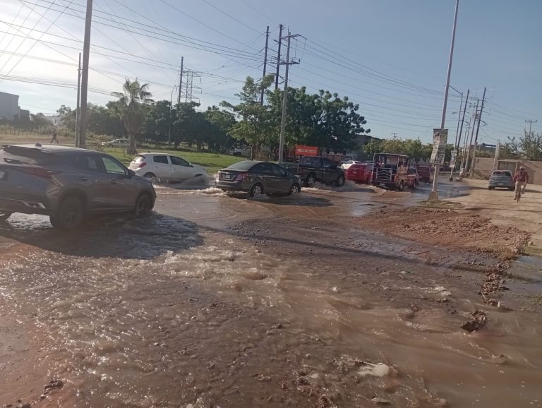 Sin agua más de 40 colonias en Mazatlán