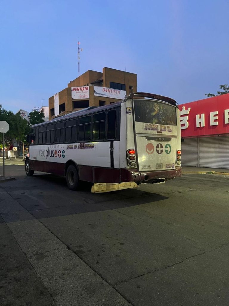 Reanudan Culiacán y Navolato servicio de transporte