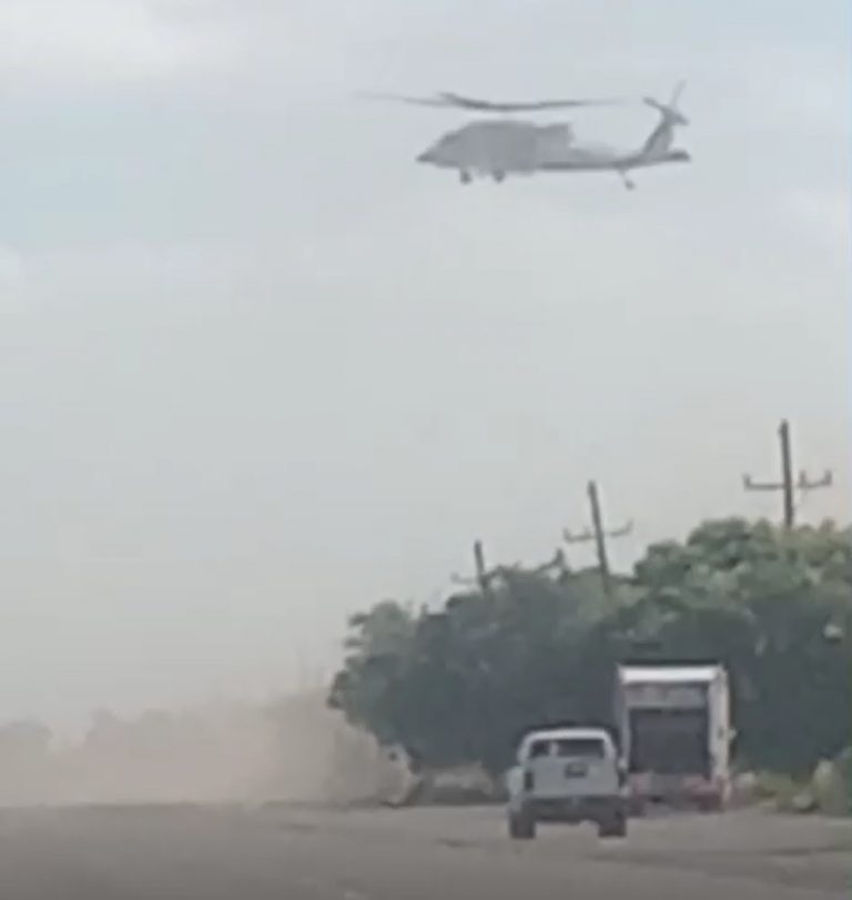 Asegura Marina camioneta doble rodado y civil en Navolato