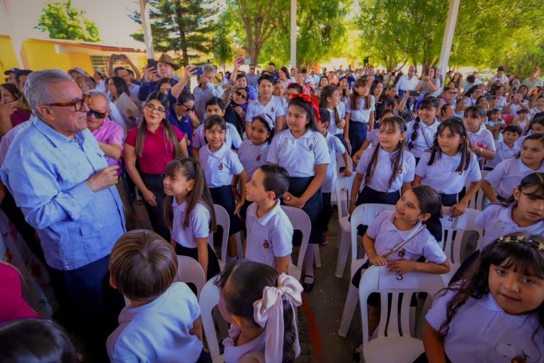 Inicia Rocha construcción de Aula Digital