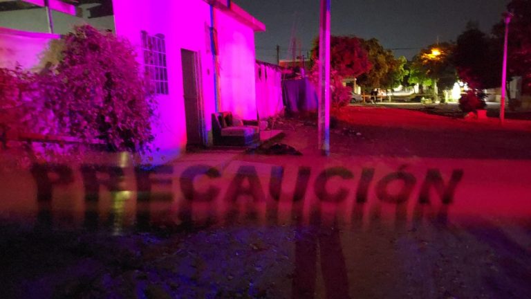 Le disparan en una jugada