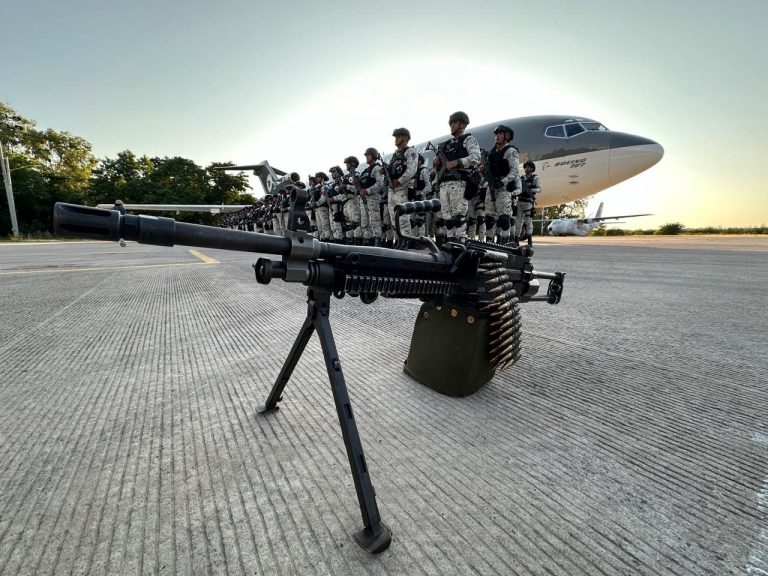 … y llegan más elementos de la Guardia Nacional