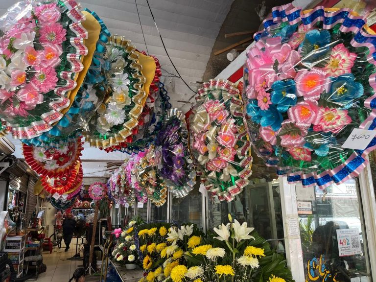 Escasea flor y dispara precios hasta 100%