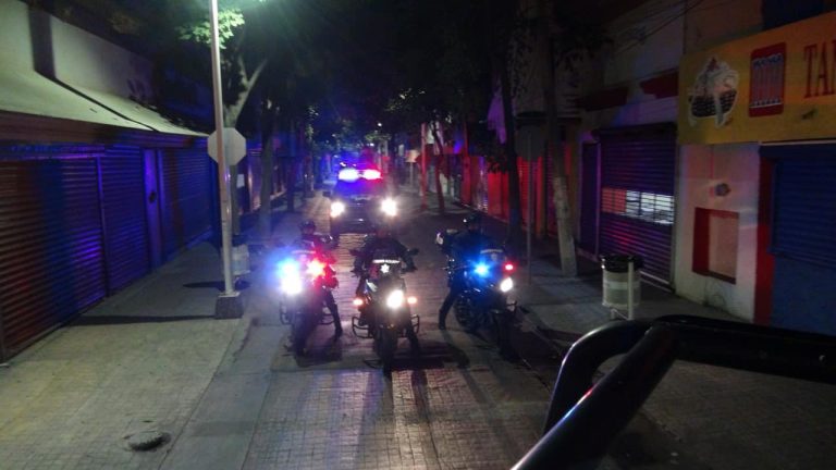 Disparan de carro a carro en el malecón