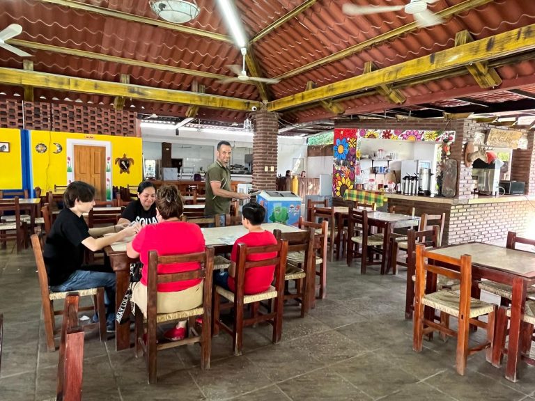 Pierden 450 empleos restaurantes de Navolato