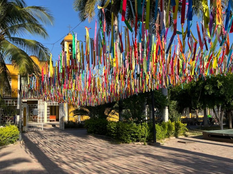 Van por distintivo Pueblo Señorial para San Pedro