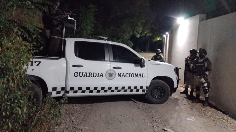 Deja 2 muertos balacera entre GN y civiles en el Humaya