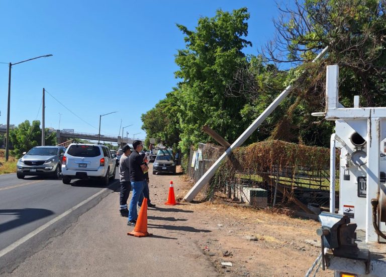 Se quedan 40 colonias sin agua en Culiacán por choque
