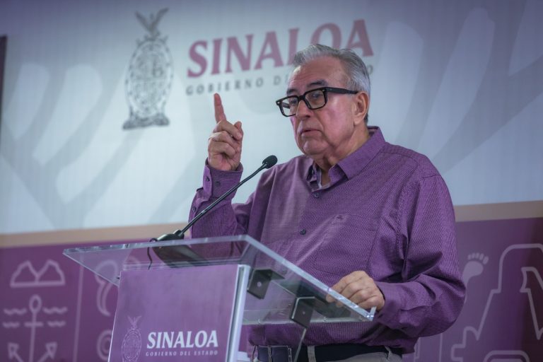 Manden a sus hijos a la escuela: Rocha