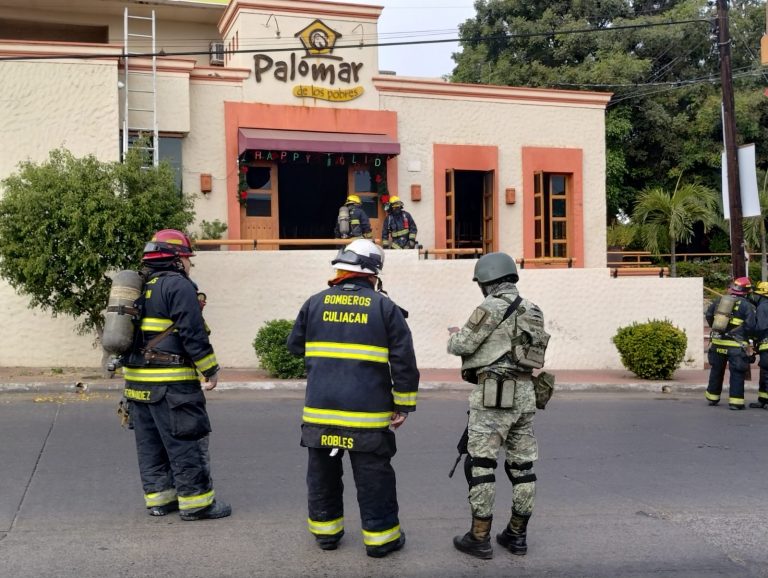 Se quema popular restaurante en la Bravo