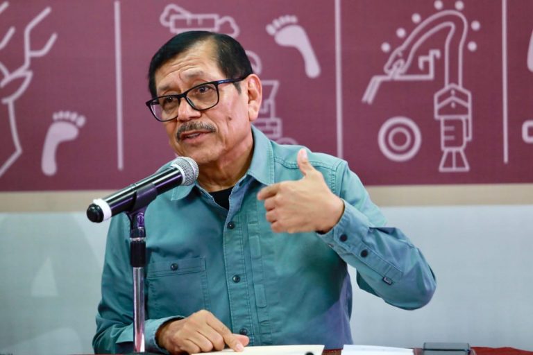 Caen 12, armas y vehículos