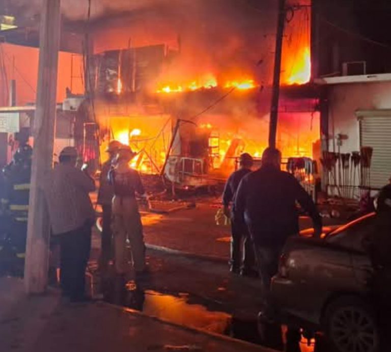 Reportan un desaparecido y 6 heridos tras incendio en Navolato
