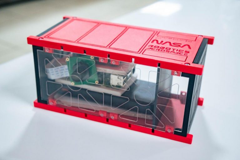 Lanzan este miércoles en Culiacán nanosatélites