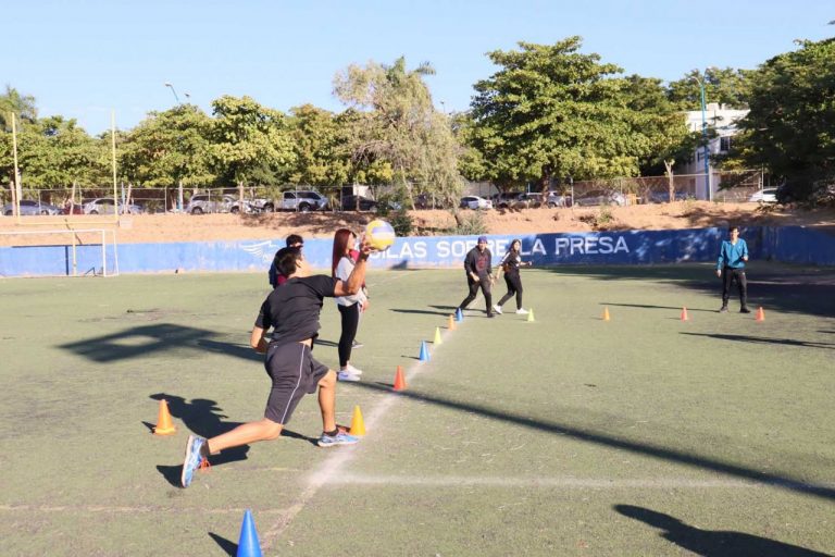 Sugieren ejercicio para abatir el estrés