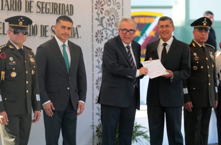 Encabeza Harfuch protesta del nuevo secretario de Seguridad