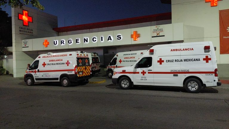 Despojan ambulancia en Culiacán