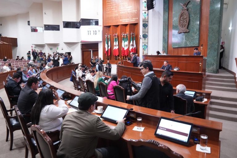Dan entrada a ley para negar candidatura por inequidad de género