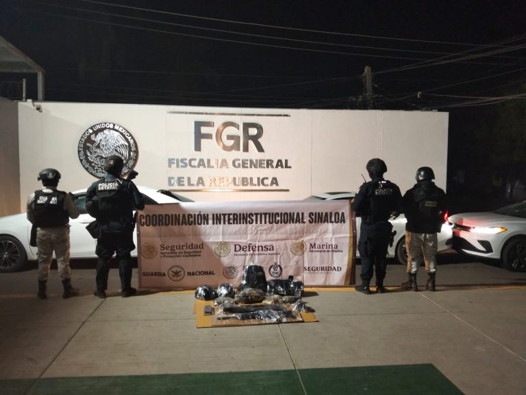 Reportan disparos y aseguran 3 autos en Villa Bonita