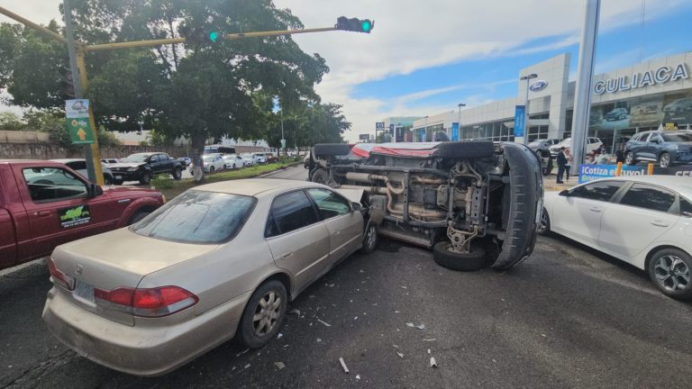 Deja dos heridos choque en el Pedro Infante