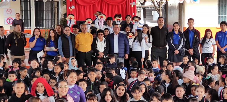 Busca UAS Navolato promover la paz con teatro