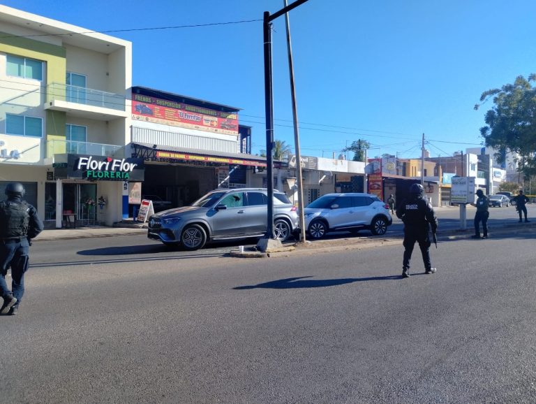 Era escolta: hiere a asaltante en robo de carro