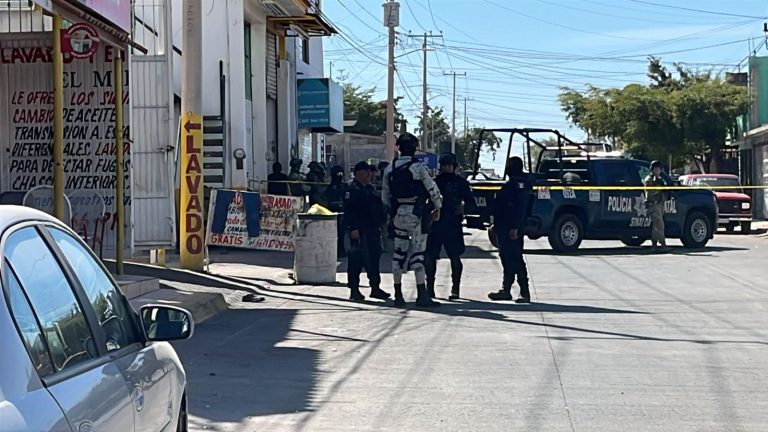 Ejecutan a 2 adolescentes; hay otro herido