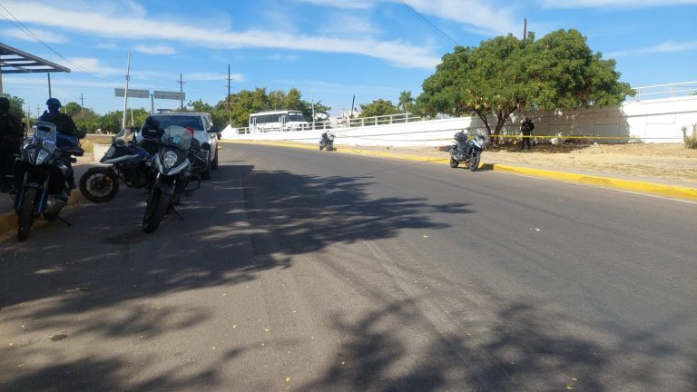 Lo hallan muerto en distribuidor vial del Humaya