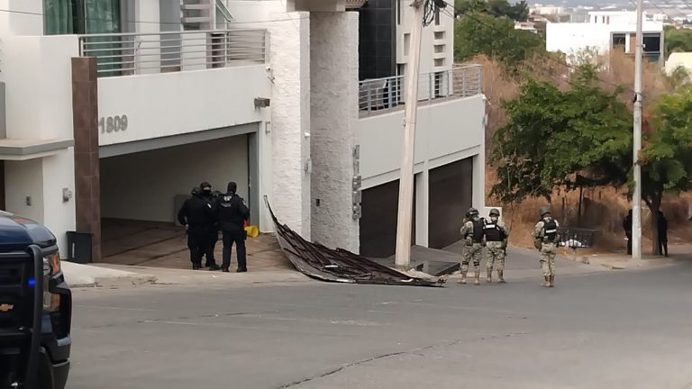 Vandalizan dos residencias en Colinas de San Miguel