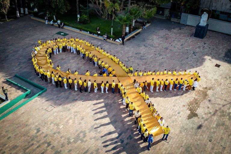 Recuerdan acelerador lineal en lucha contra el cáncer infantil