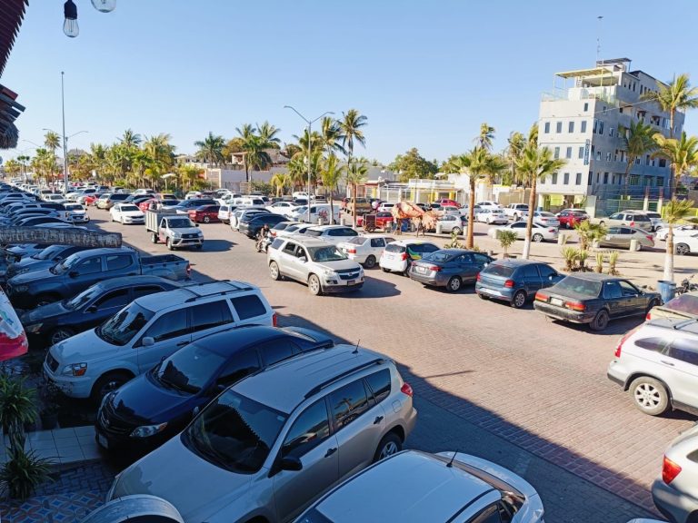 Lleva el sol turistas a Altata; al 40% restaurantes