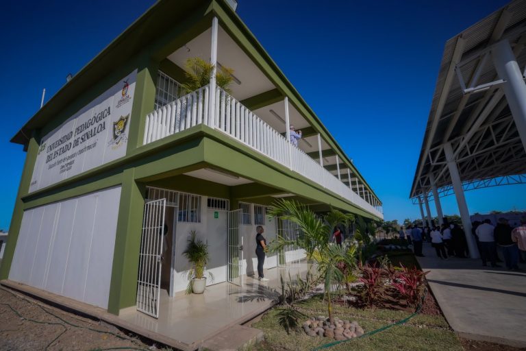 Inaugura Rocha edificio de la UPES en Navolato