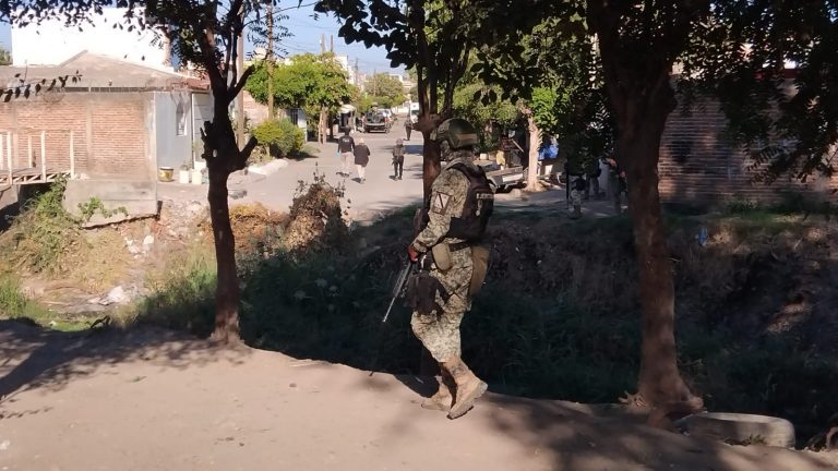 Lo ejecutan a la orilla de un arroyo en la 7 Gotas