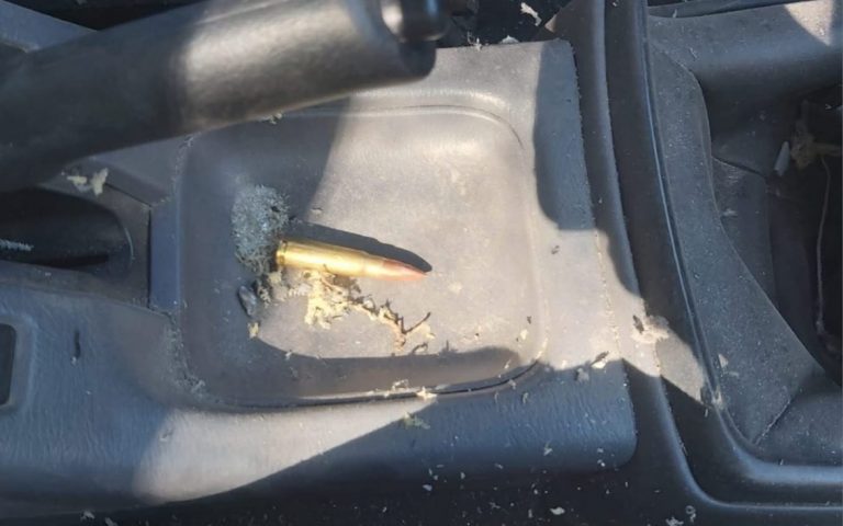 Decomisan 4 autos en Ayuné, Sanalona