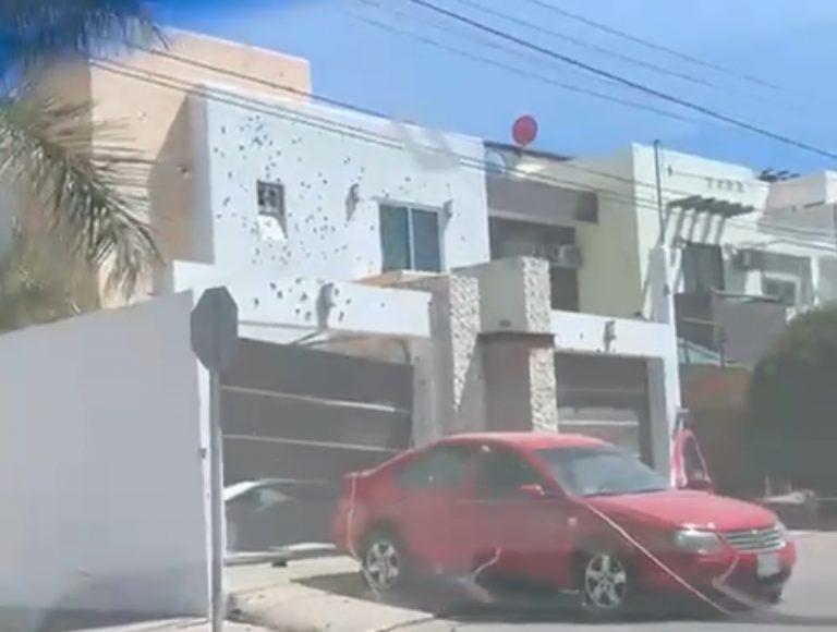 Reportan casas baleadas e incendiadas en sector El Barrio