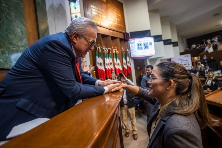 Chayito Espinoza es gloria de México en el mundo: Rocha