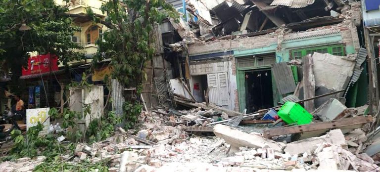 Suman mil 600 muertos por sismo en Myanmar