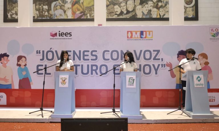 Debaten Jóvenes con Voz en Navolato