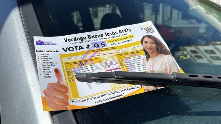 Reparten en Navolato volantes previo a elección del Poder Judicial