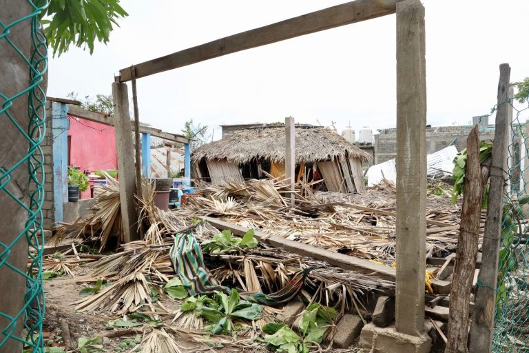 Deja huracán Érick afectación en 12 municipios